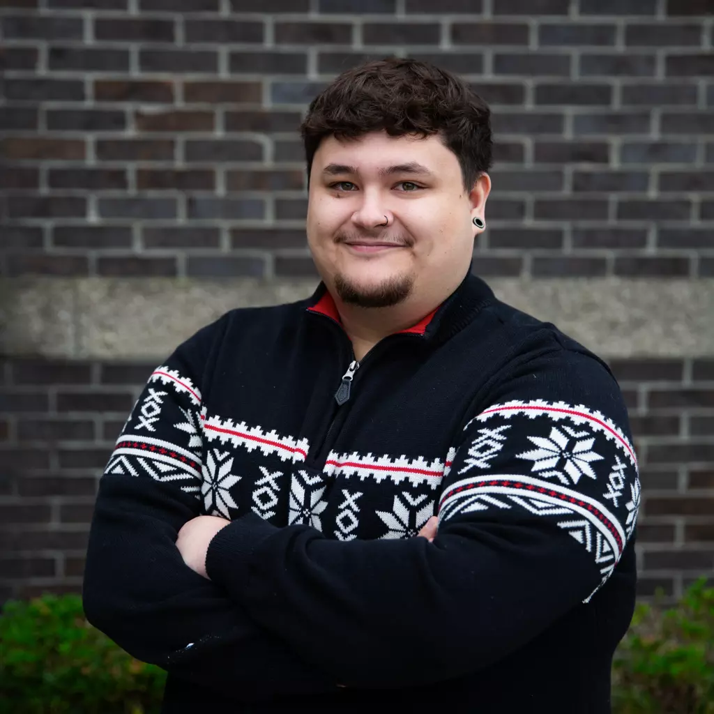 Zander Motts - Lease-up & Transitions Coordinator