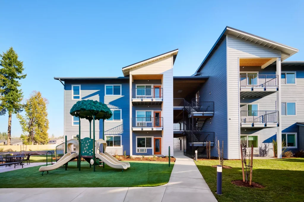 Wade Creek Commons Apartments Exterior